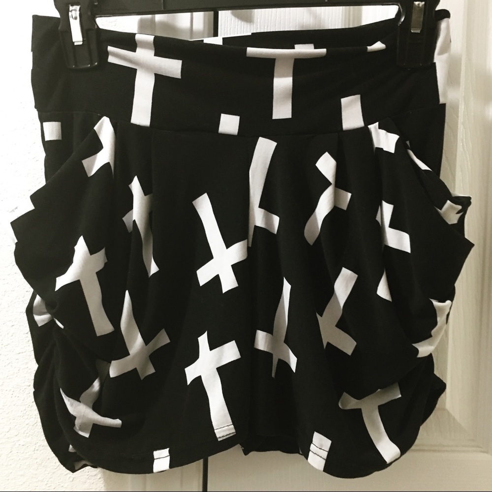 +Black and white cross shorts+