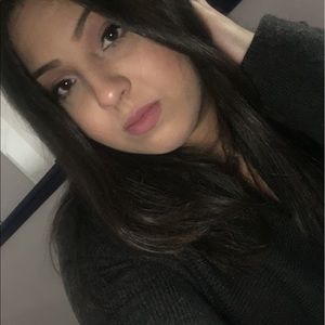 Meet your Posher, Dalisha