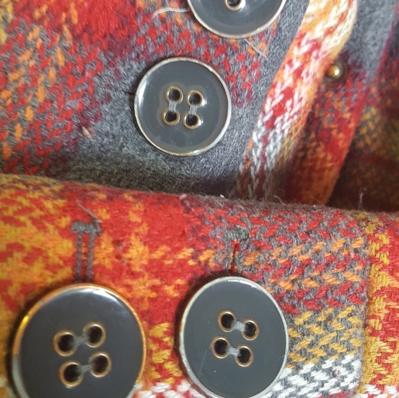 Fall/winter jacket ***SOLD*** - Picture 3 of 5