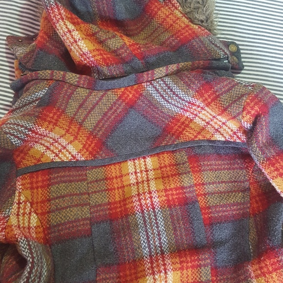 Fall/winter jacket ***SOLD*** - Picture 4 of 5