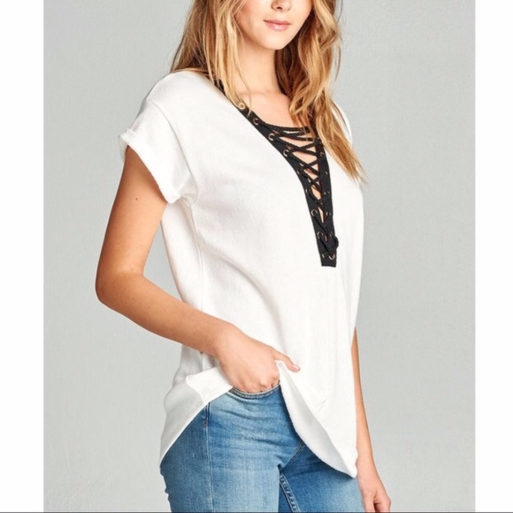 Pink lace up plunge top - Picture 3 of 5