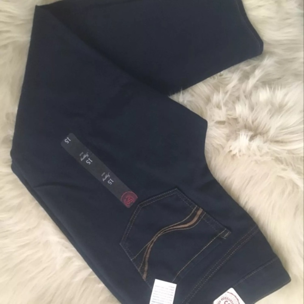 Dark Jeans