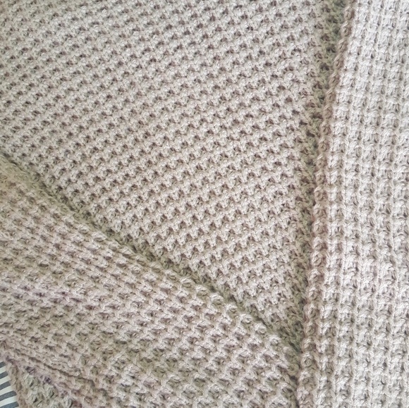 Sweater - Picture 3 of 3