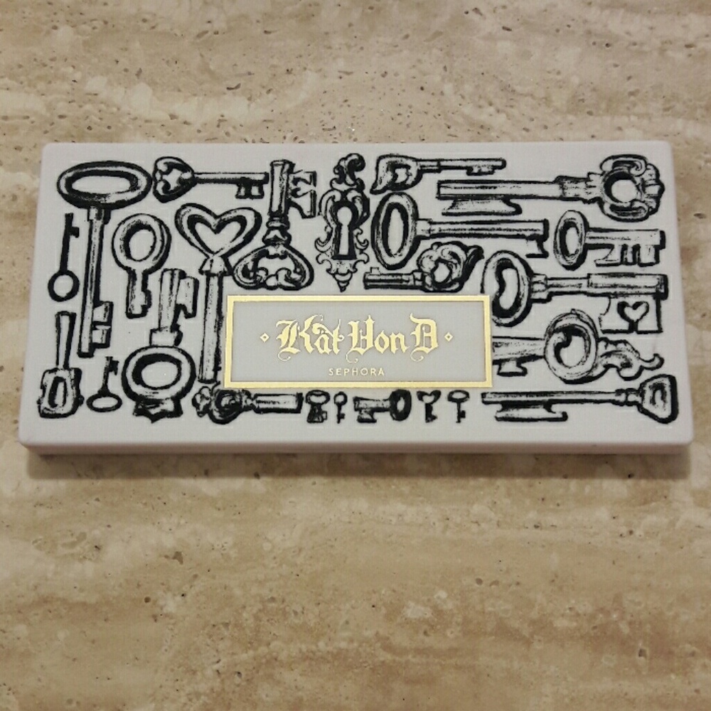 Kat Von D Truth Palette
