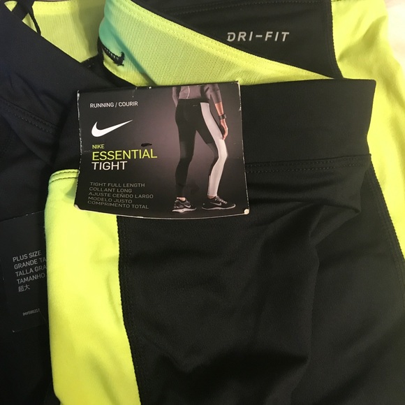 NIKE Womens PLUS SIZE Power Essential Leggings 3XL - Picture 5 of 6