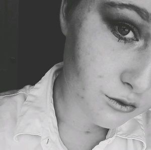 Meet your Posher, Destiny