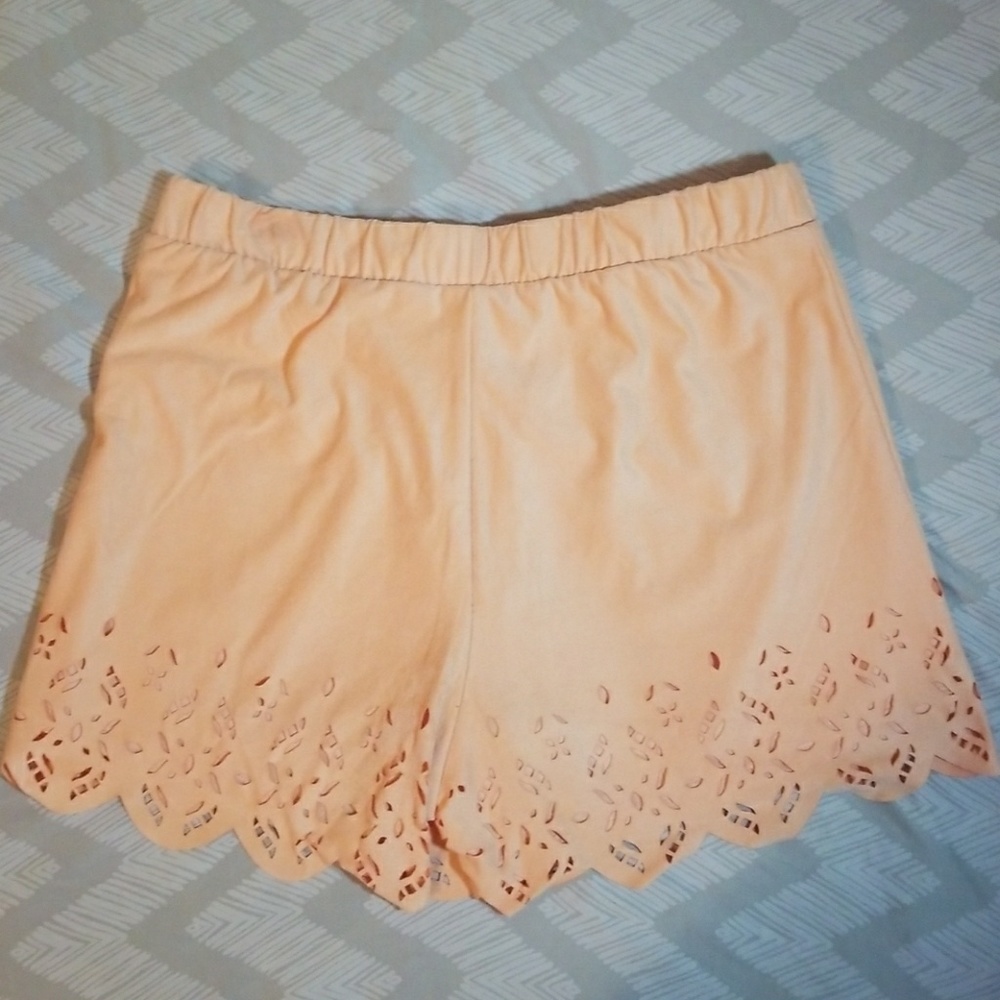 Cato peach shorts - Picture 5 of 6