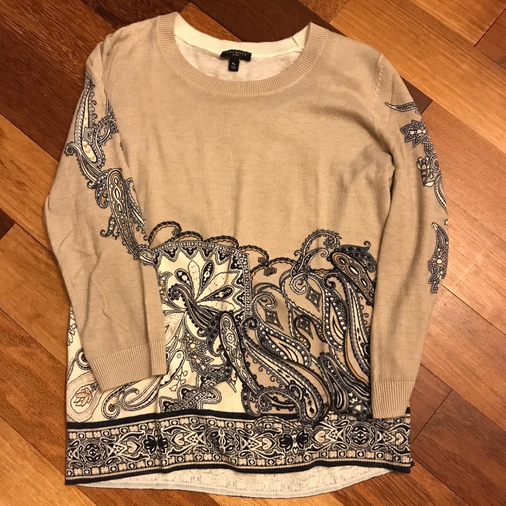 light paisley print sweater