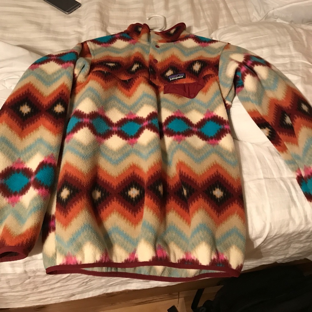 Patagonia pull over!