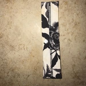 Floral lululemon headband
