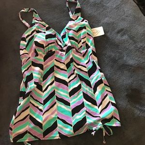 > NWT Tankini Swim Top <