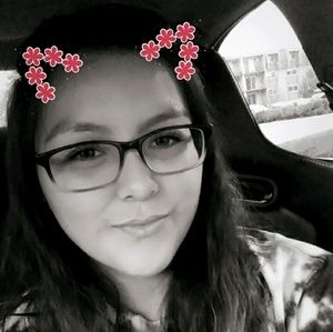 Meet your Posher, Dayna