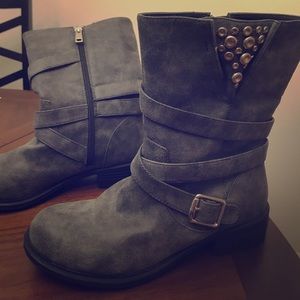 Just Fab Gray Short Boots