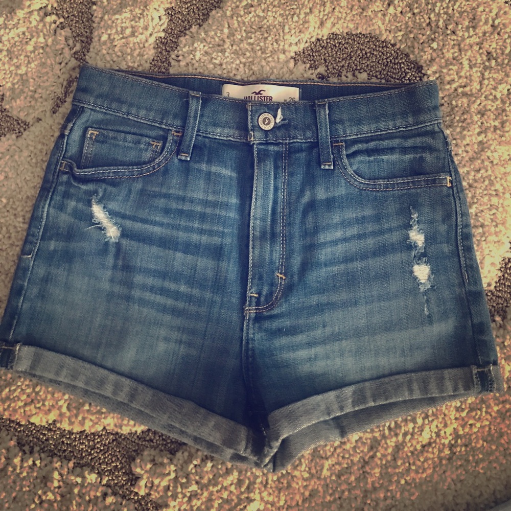Hollister jeans shorts never worn