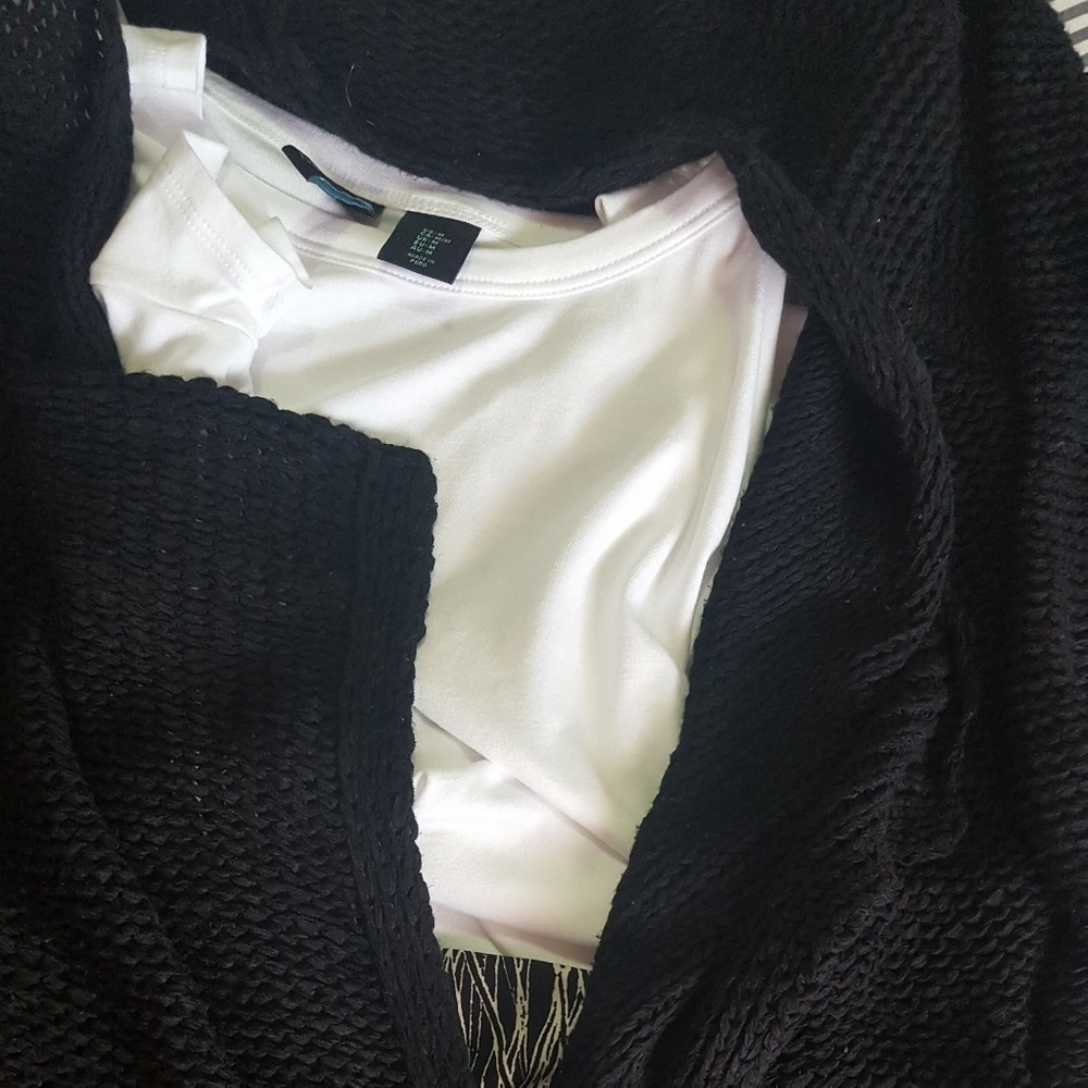 Black ruffly Cardigan