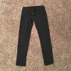 Black Skinny Jeans