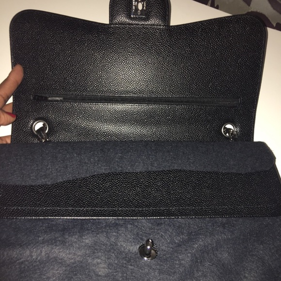 ❌SOLD❌Chanel Jumbo black double flap - Picture 3 of 8