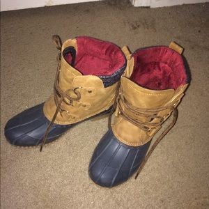 Tommy Hilfiger duck boots