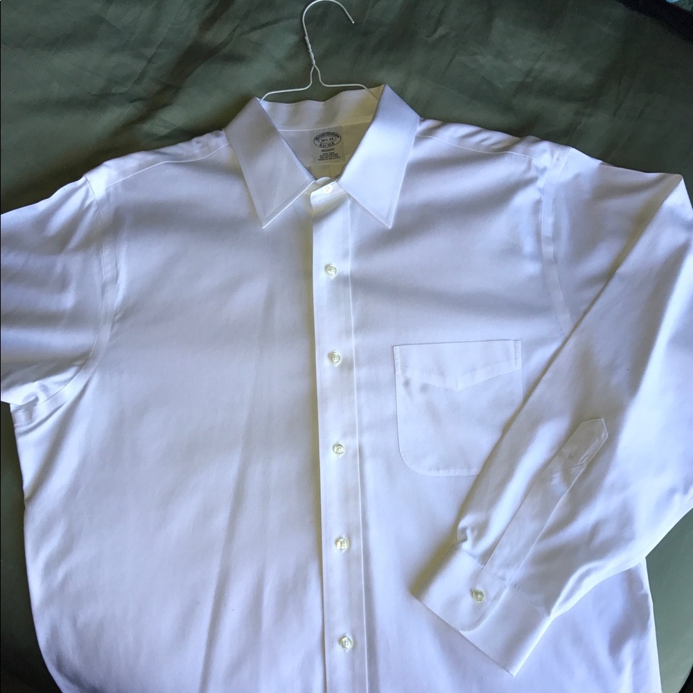 Brooks Brothers "Regent" (slim fit) dress shirt