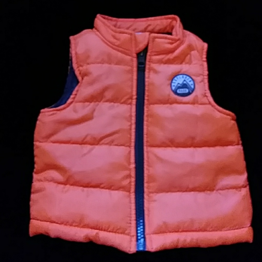 Healthtex Baby Puffy Vest - size 6-9 months