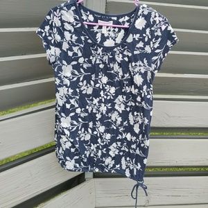 Floral print top