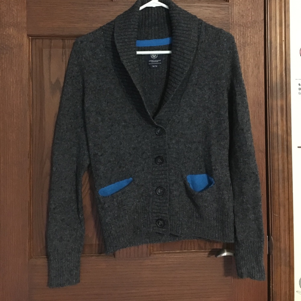 American Eagle sweater