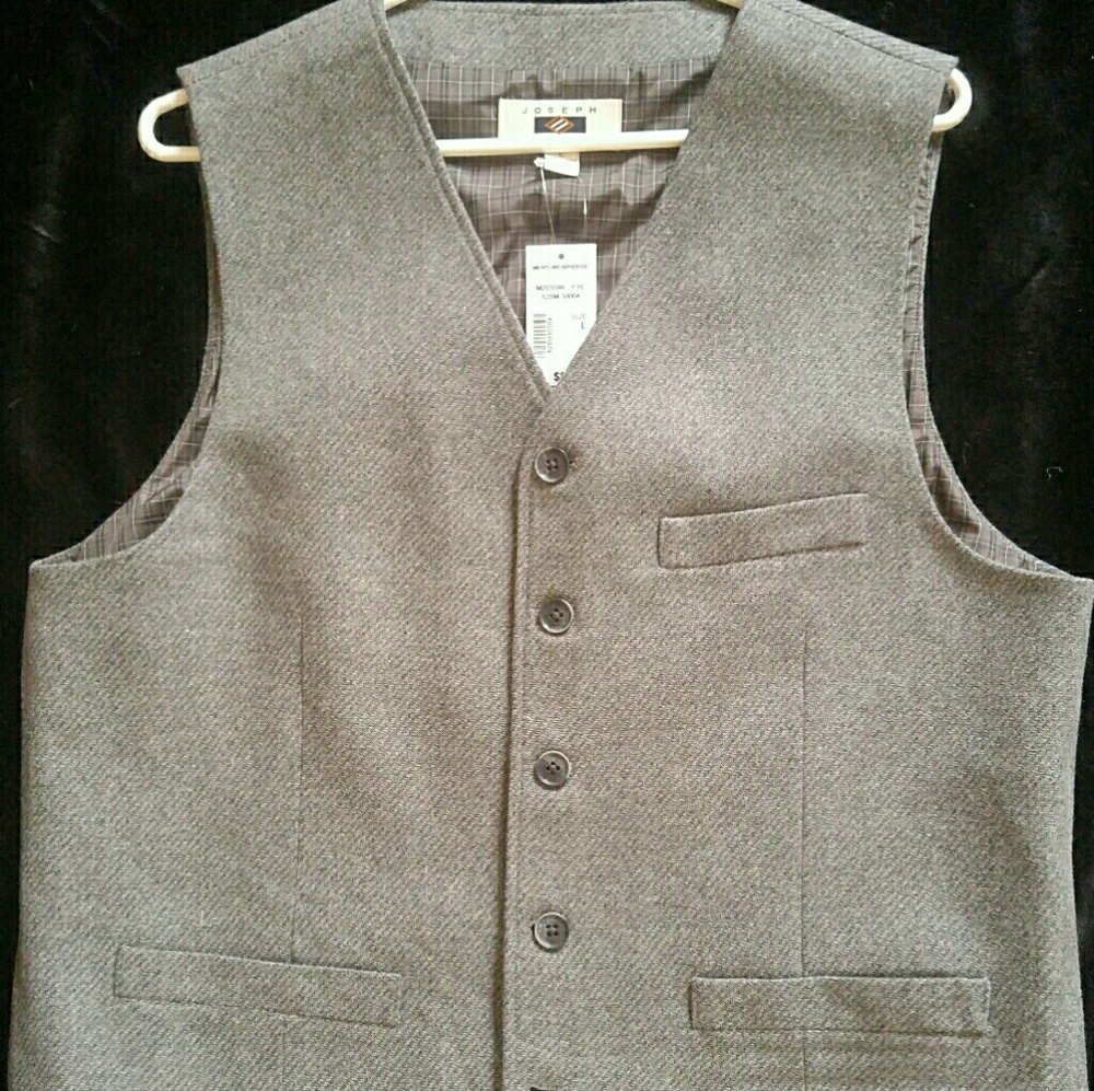 NWT! Men's Joseph Abboud Vest!