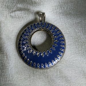 FALL Premier designs double take magnetic pendant