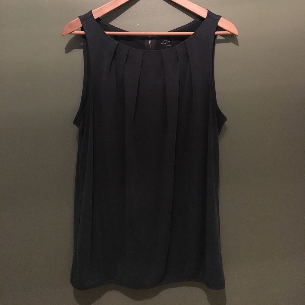 Ann Taylor LOFT ruched tank - soft & flowy!