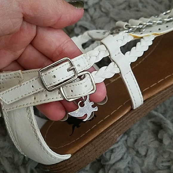 🚫SOLD🚫 White sandals! - Picture 2 of 8