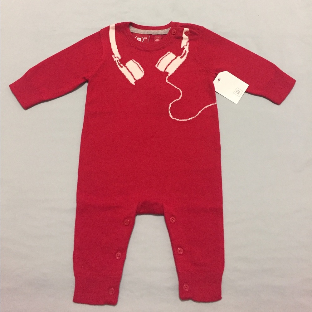NWT BabyGap (Red) One piece 6-9 mos