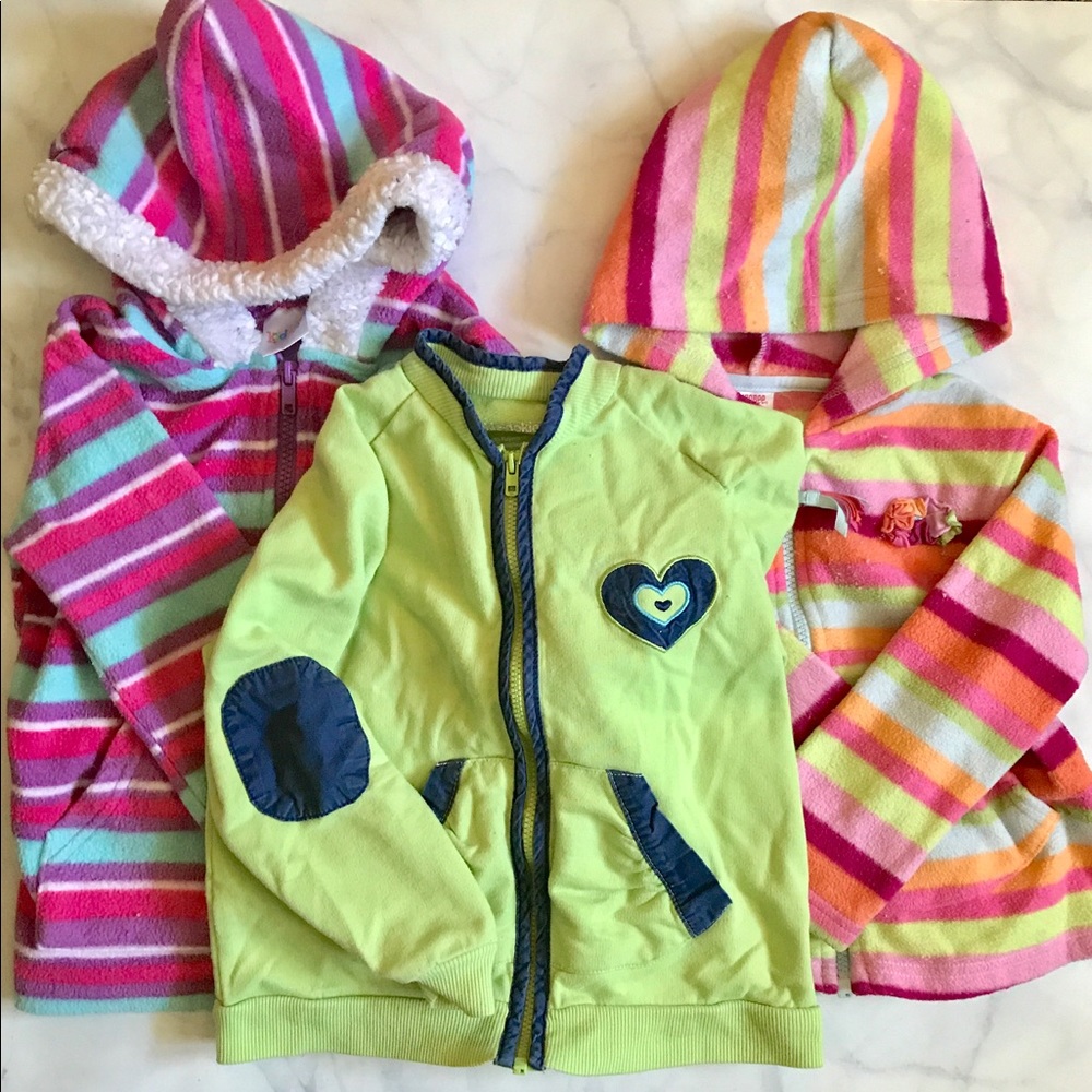 ⭐️ Little girl's zip up Bundle! 🌟 4T