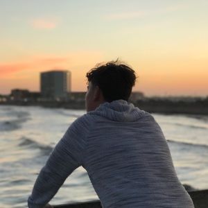 Meet your Posher, Giovanni