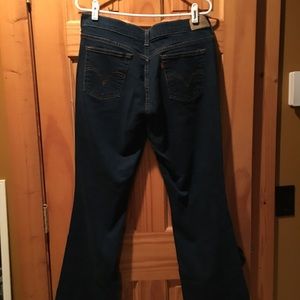 Levi jeans