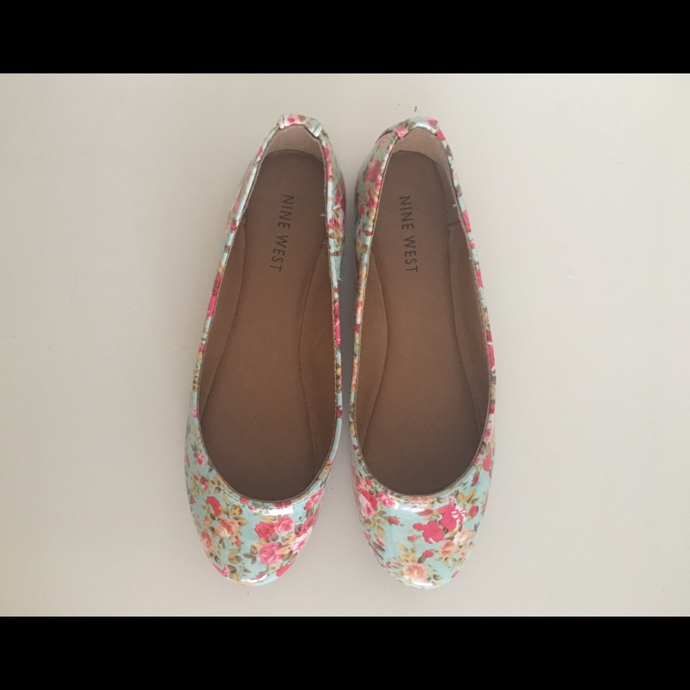 Nine West Floral Print Flats