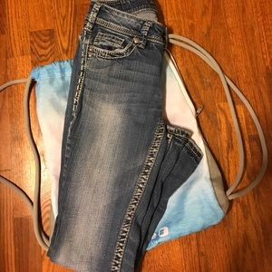 Silver jeans with free buckle bag!