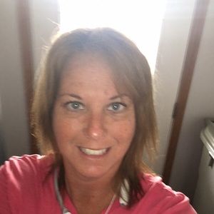 Meet your Posher, Ramona