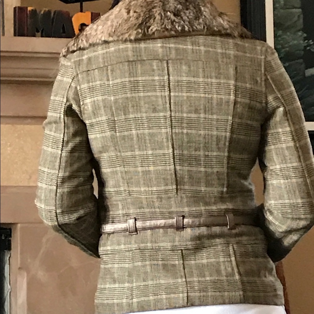Cute tweed jacket