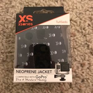 GoPro Neoprene Jacket Skulls