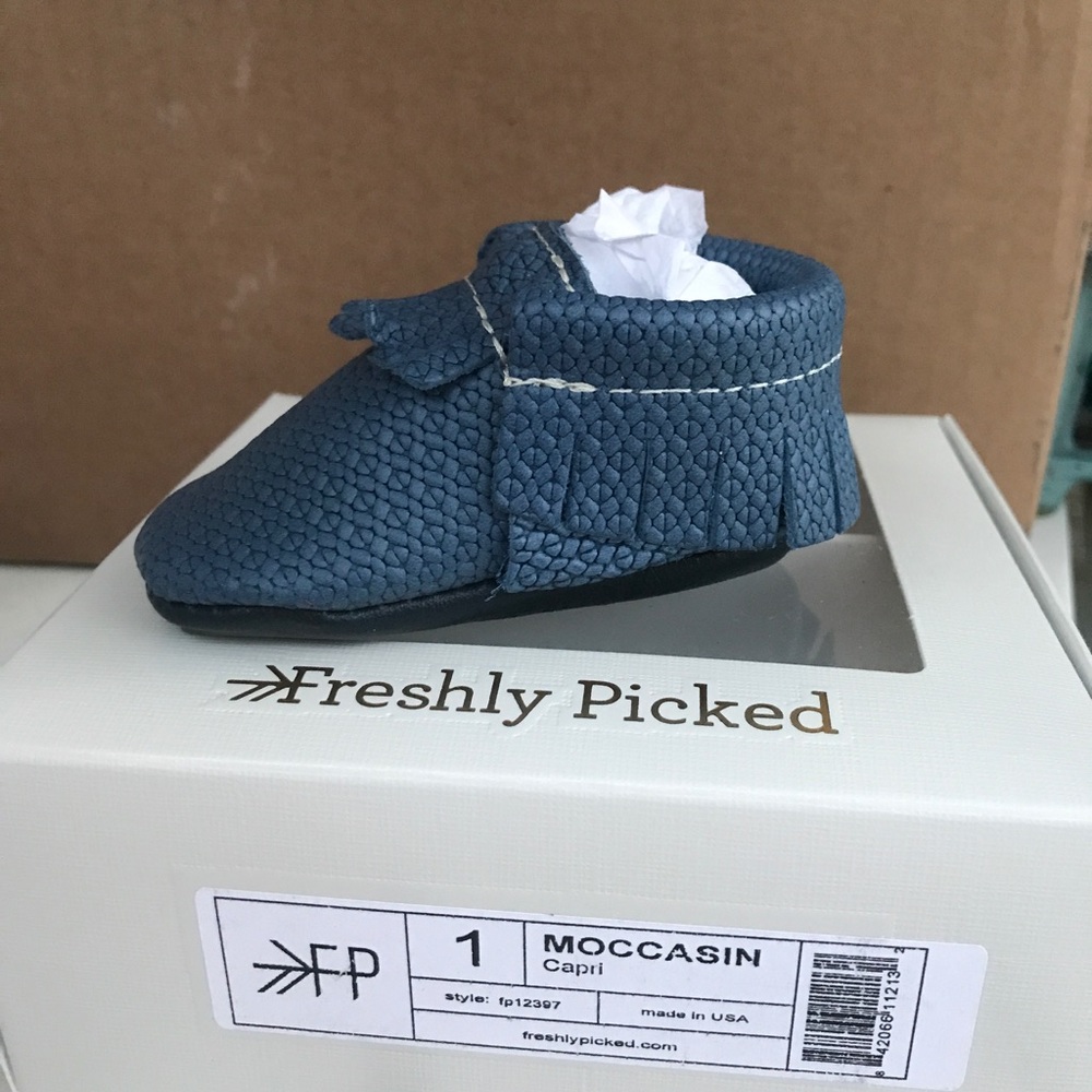 Freshly Picked Moccasins size 1