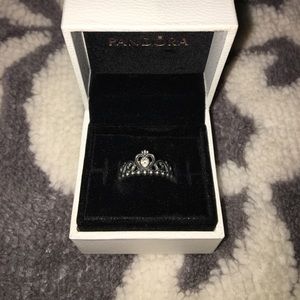 Pandora Ring