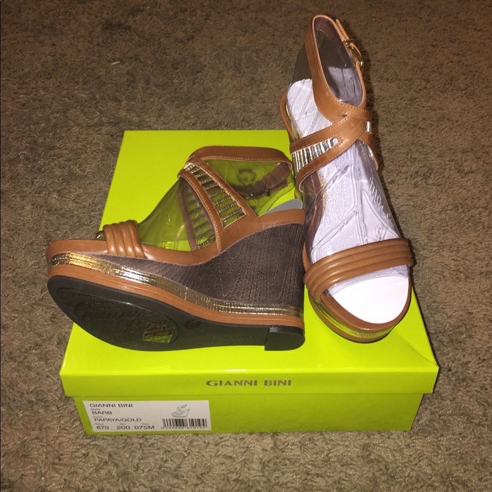 Gianni Bini wedges - Picture 3 of 5