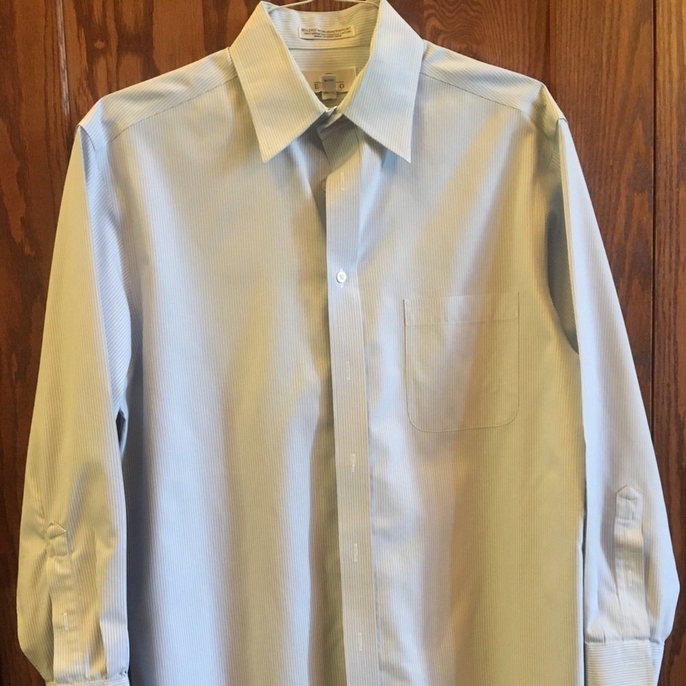 Enro Men's blue dress shirt
