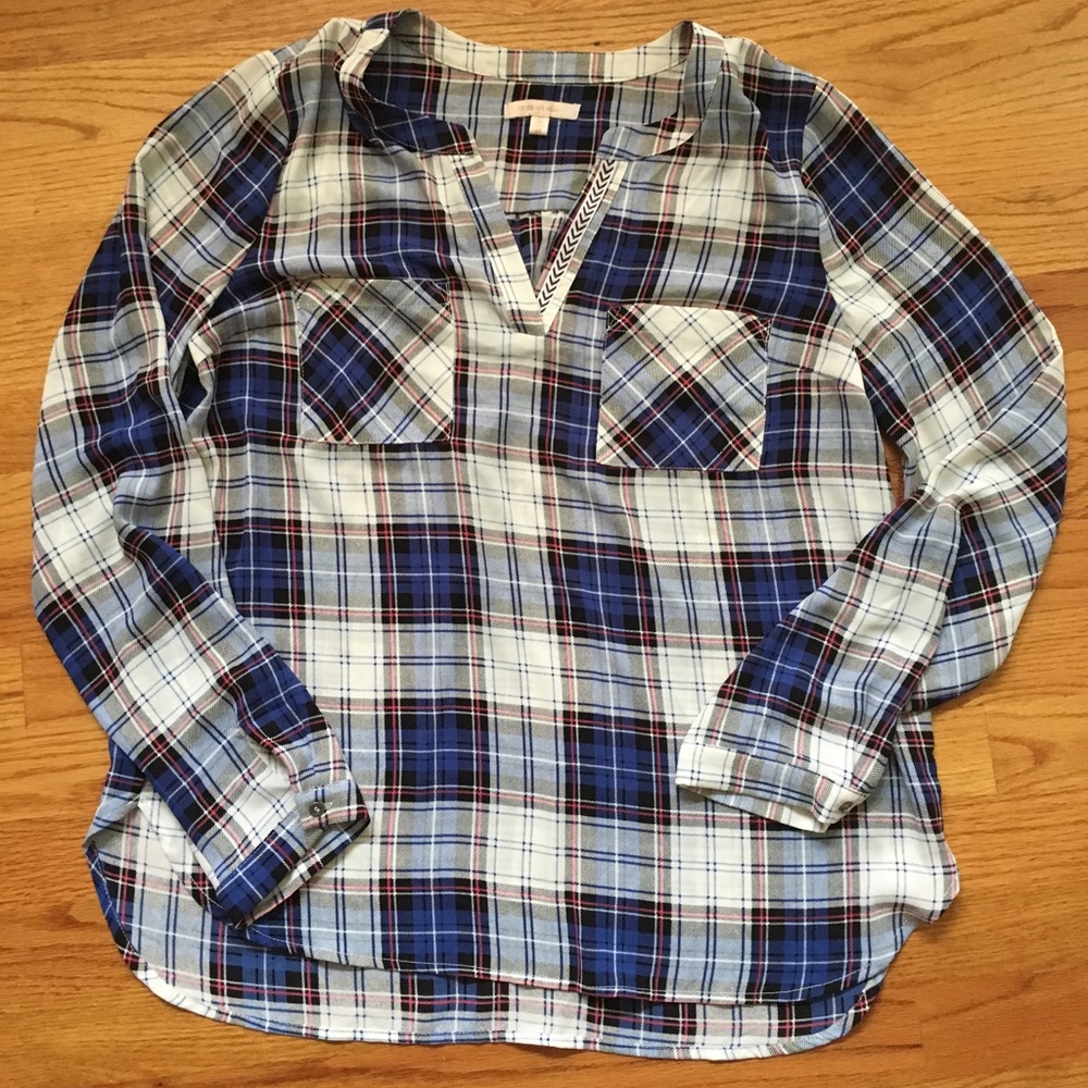 Long sleeve plaid. Size M