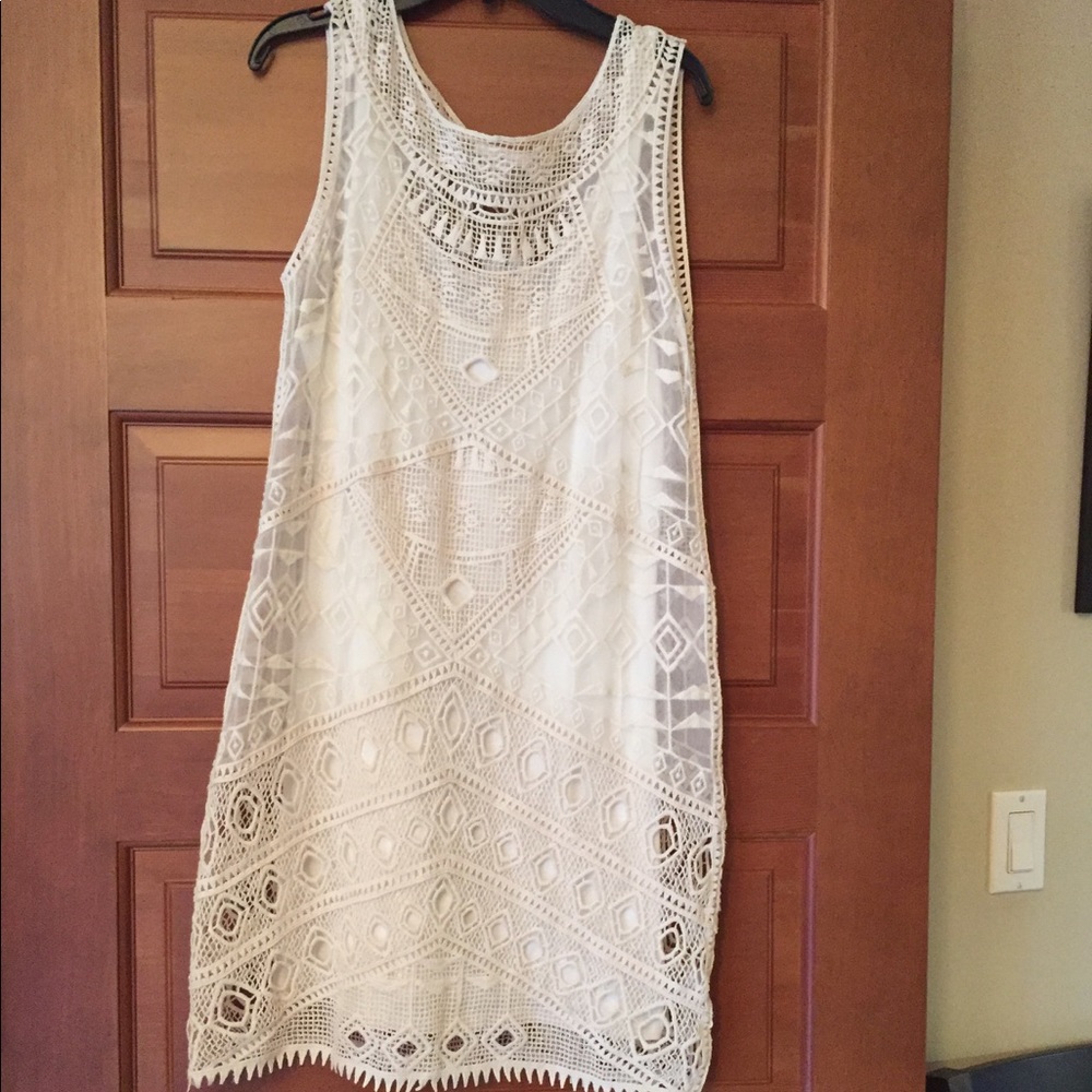 Ella moss lupita lace shift dress