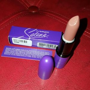 MAC Le Selena Lipstick