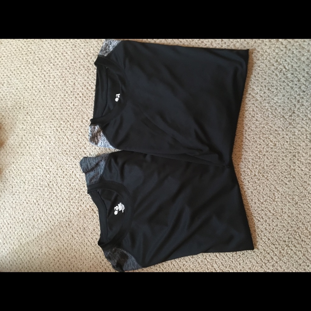 Bundle of 2 badger dri fit tshirts