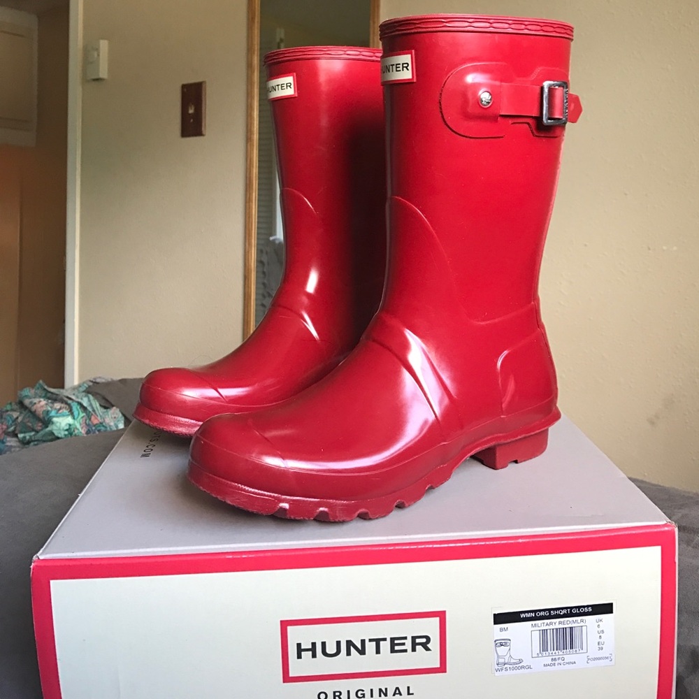 Red Hunter Boots! ♥️