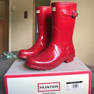 Red Hunter Boots! ♥️