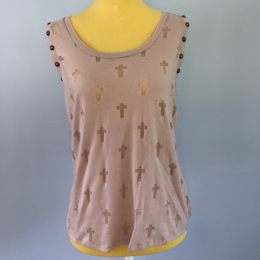 ⭐️final price⭐️Size small express tank top